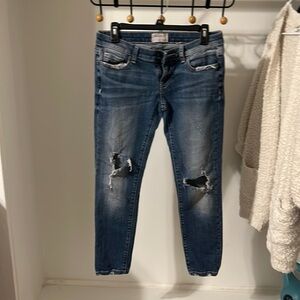 BKE Denon size 25 W. capris